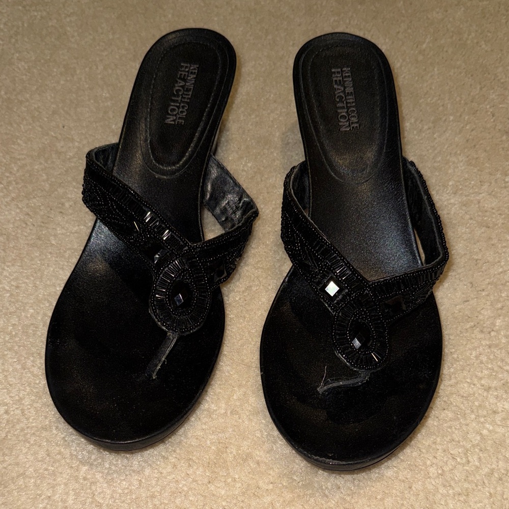 Kenneth Cole Reaction Elegant Black Sandals